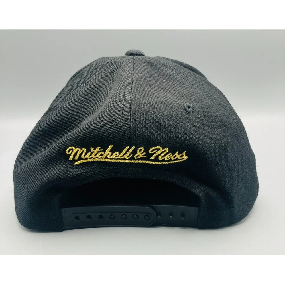 Mitchell & Ness San Antonio‎ Spurs Hat 
